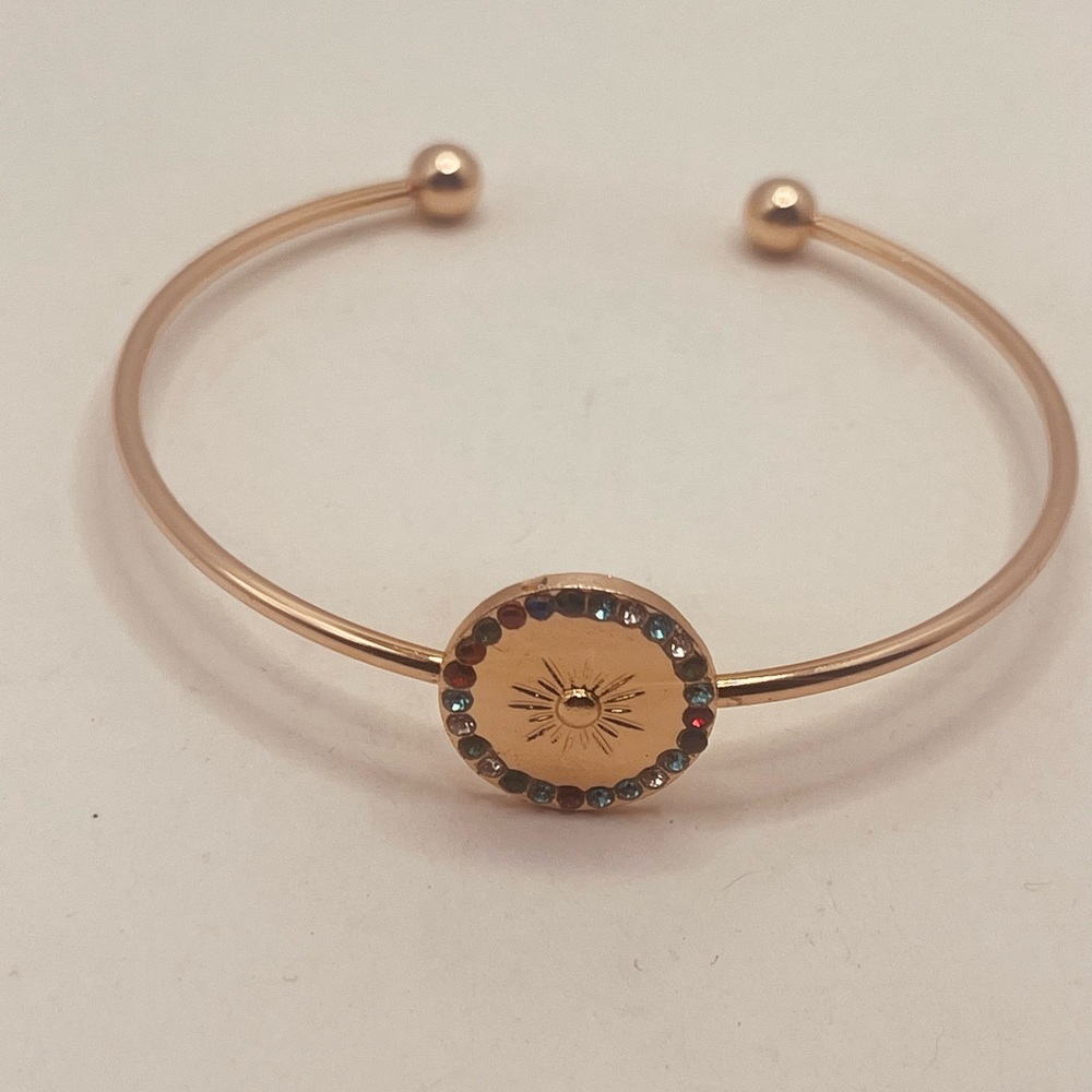 Bracelet for women vintage design